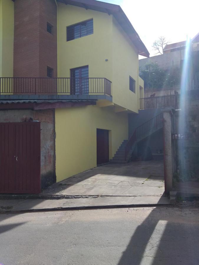Villa Casa sobrado Campos do Jordão Exterior foto